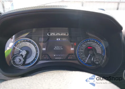 2019 Ram 1500 Limited z USA, uszkodzony, nr VIN 1C6SRFHT4KN552775